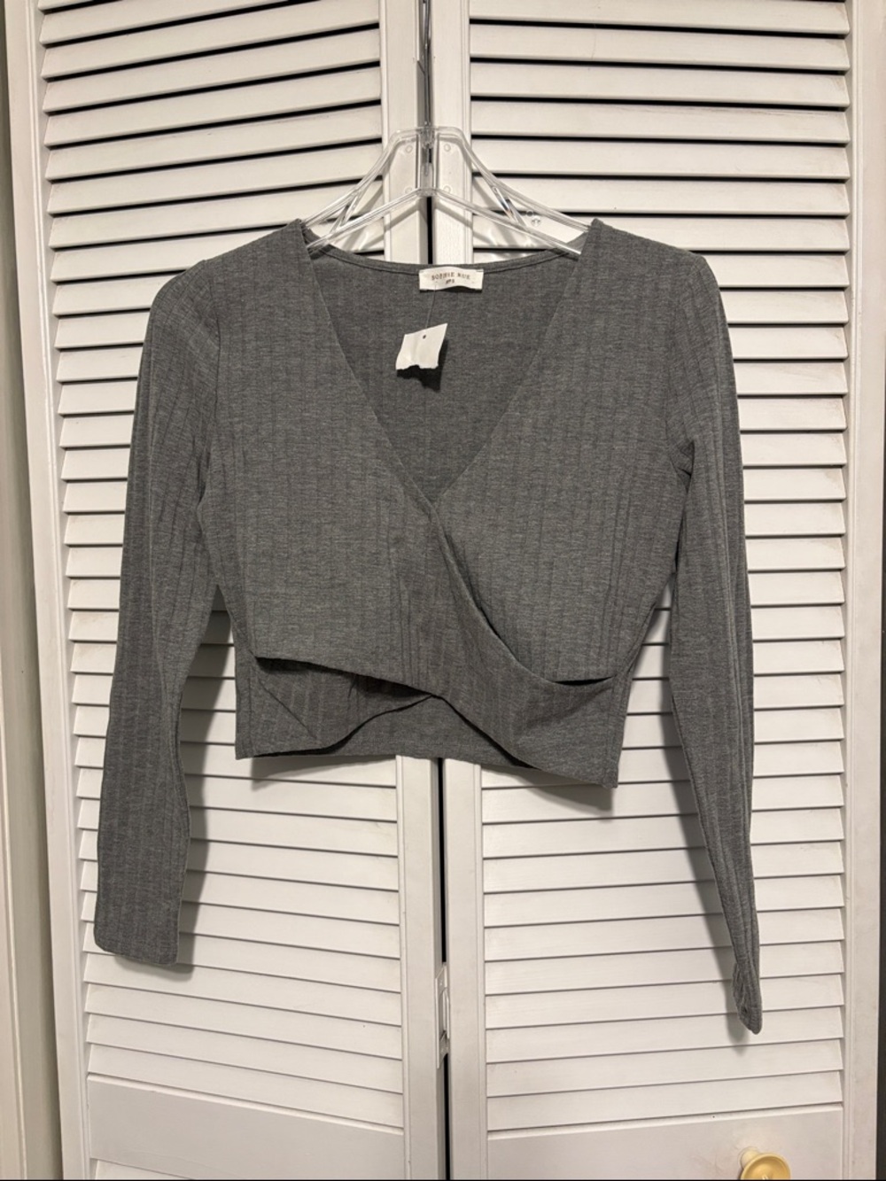 Sophie Rue Gray Ribbed Wrap Long Sleeve Crop Top Size S NWT